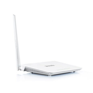Router Tenda 4G600